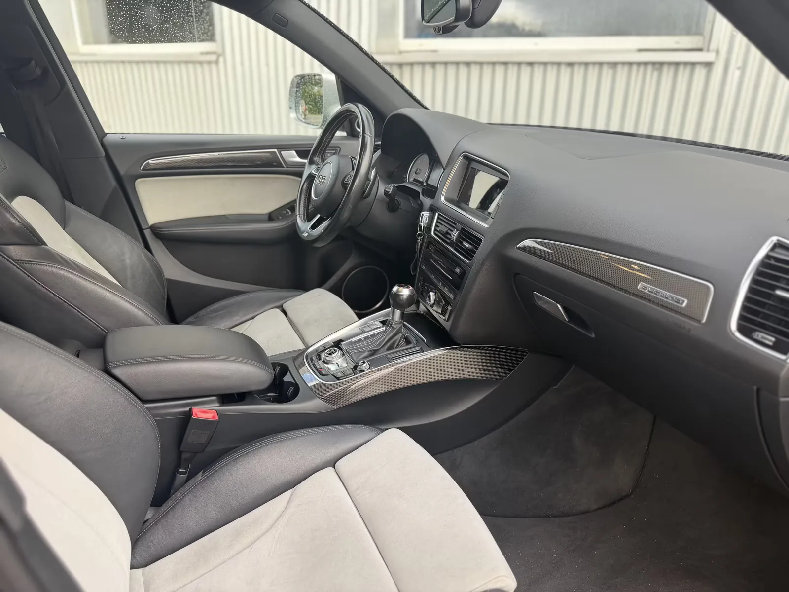 Audi SQ5, Bild 16
