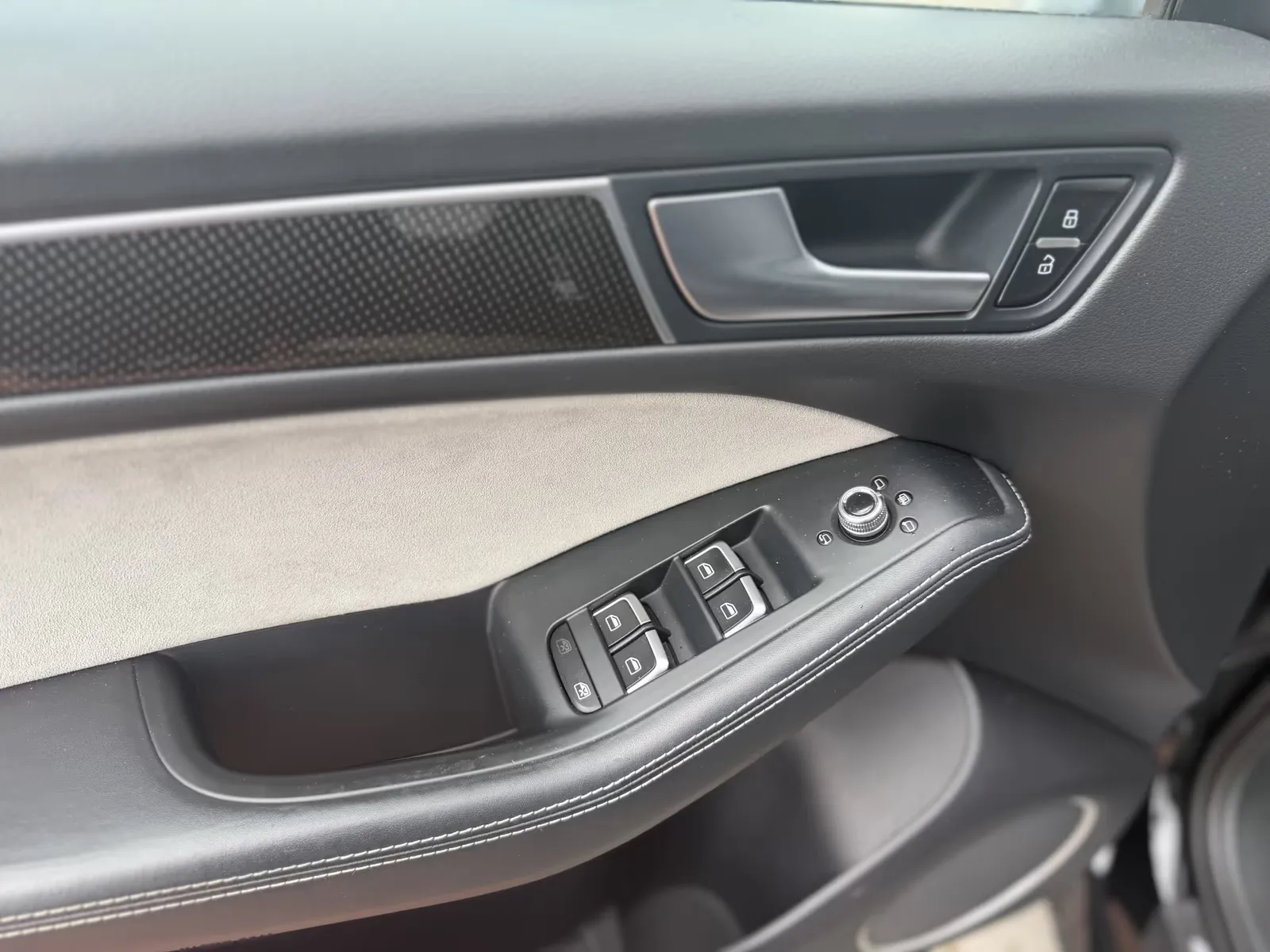 Audi SQ5, Bild 18