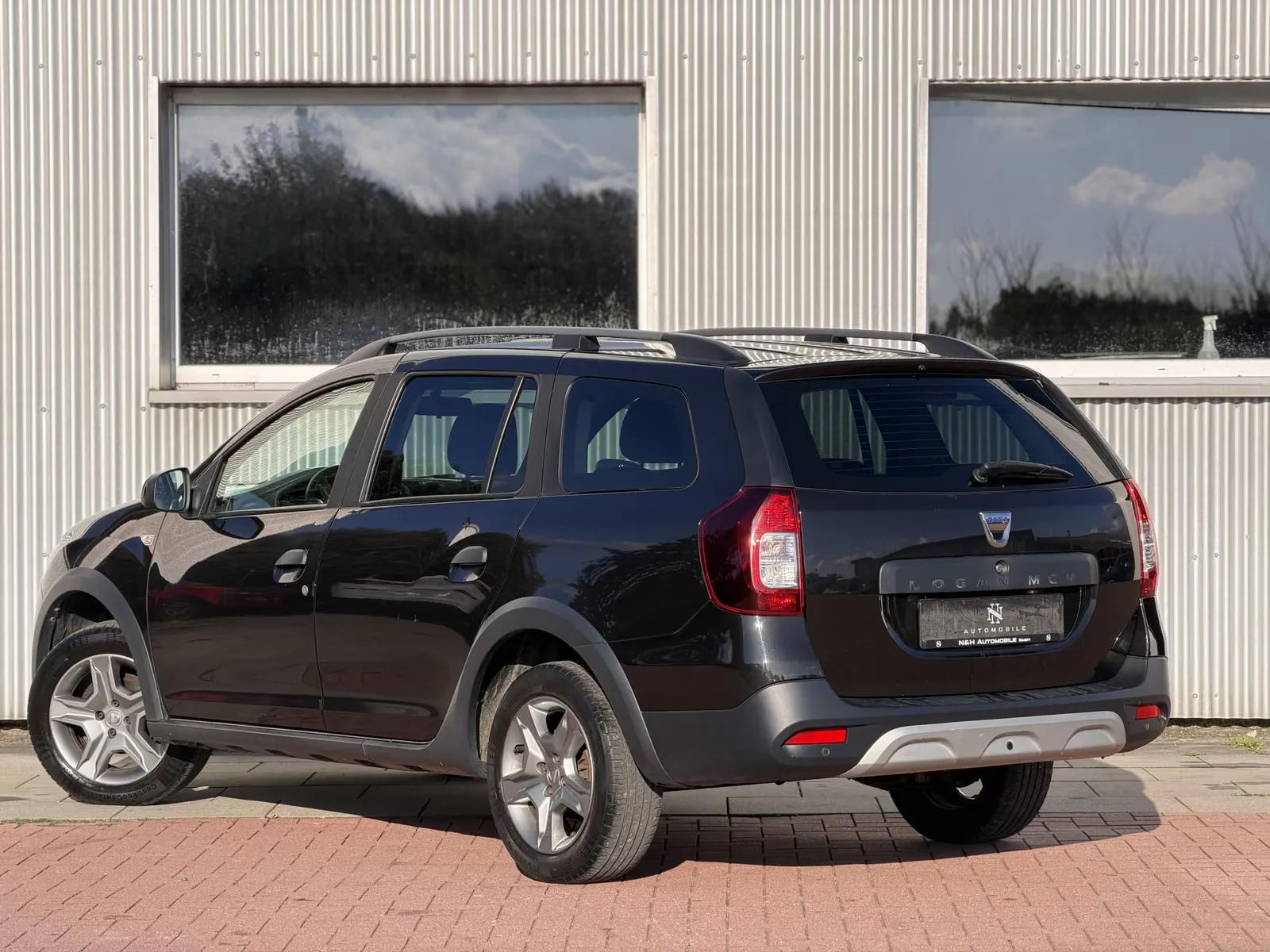 Dacia Logan, Bild 12