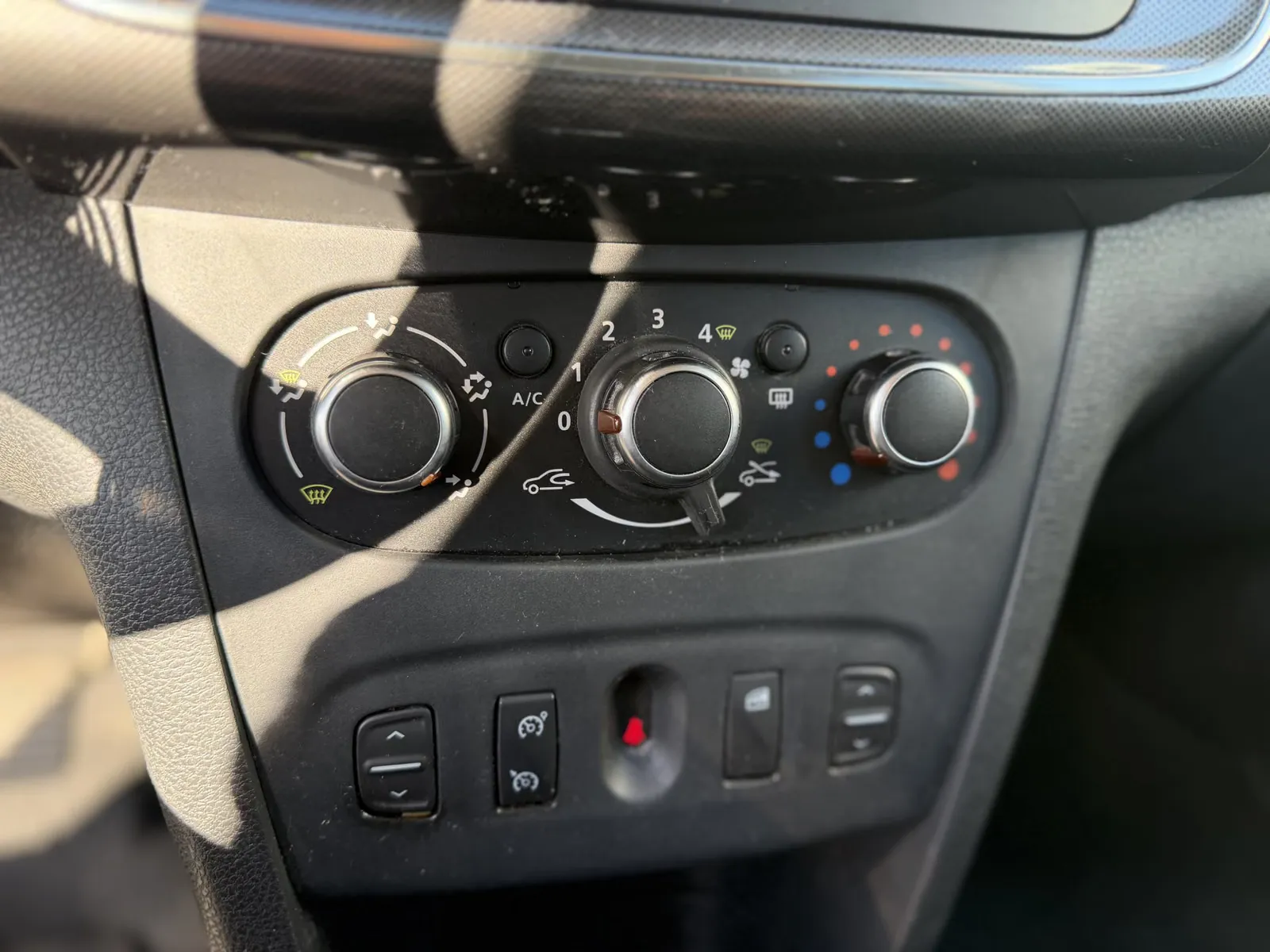 Dacia Logan, Bild 17