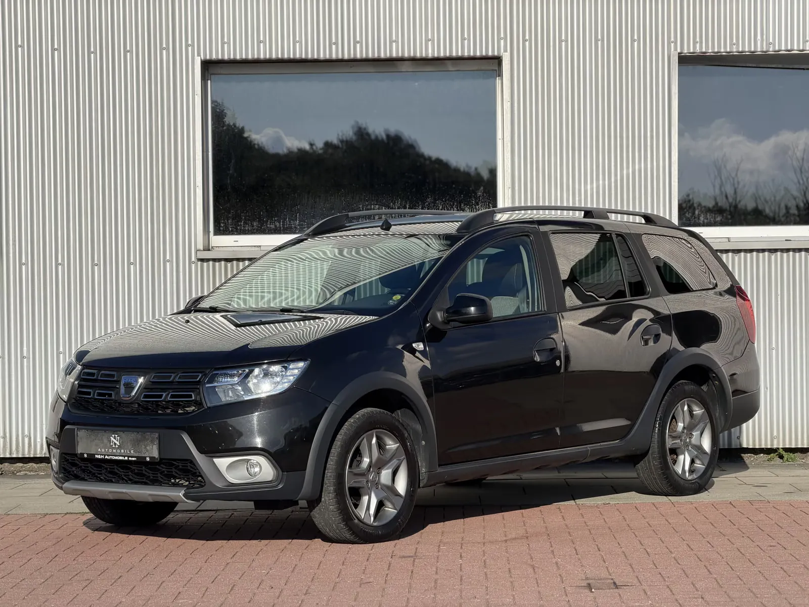 Dacia Logan, Bild 3