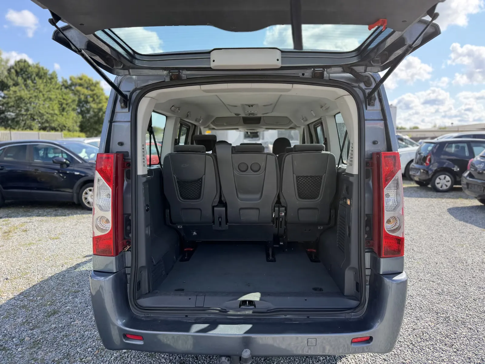 Citroën Jumpy, Bild 13