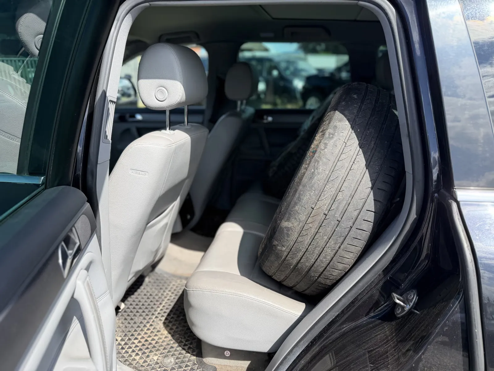 Volkswagen Touareg, Bild 11