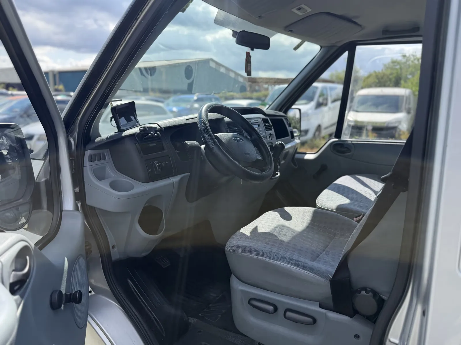 Ford Transit, Bild 8