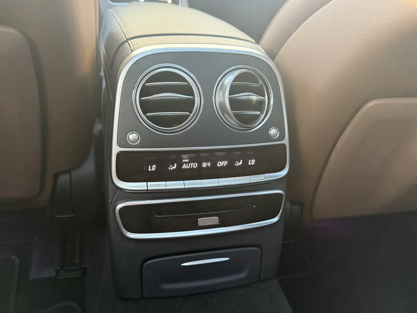 Mercedes-Benz S 500, Bild 28