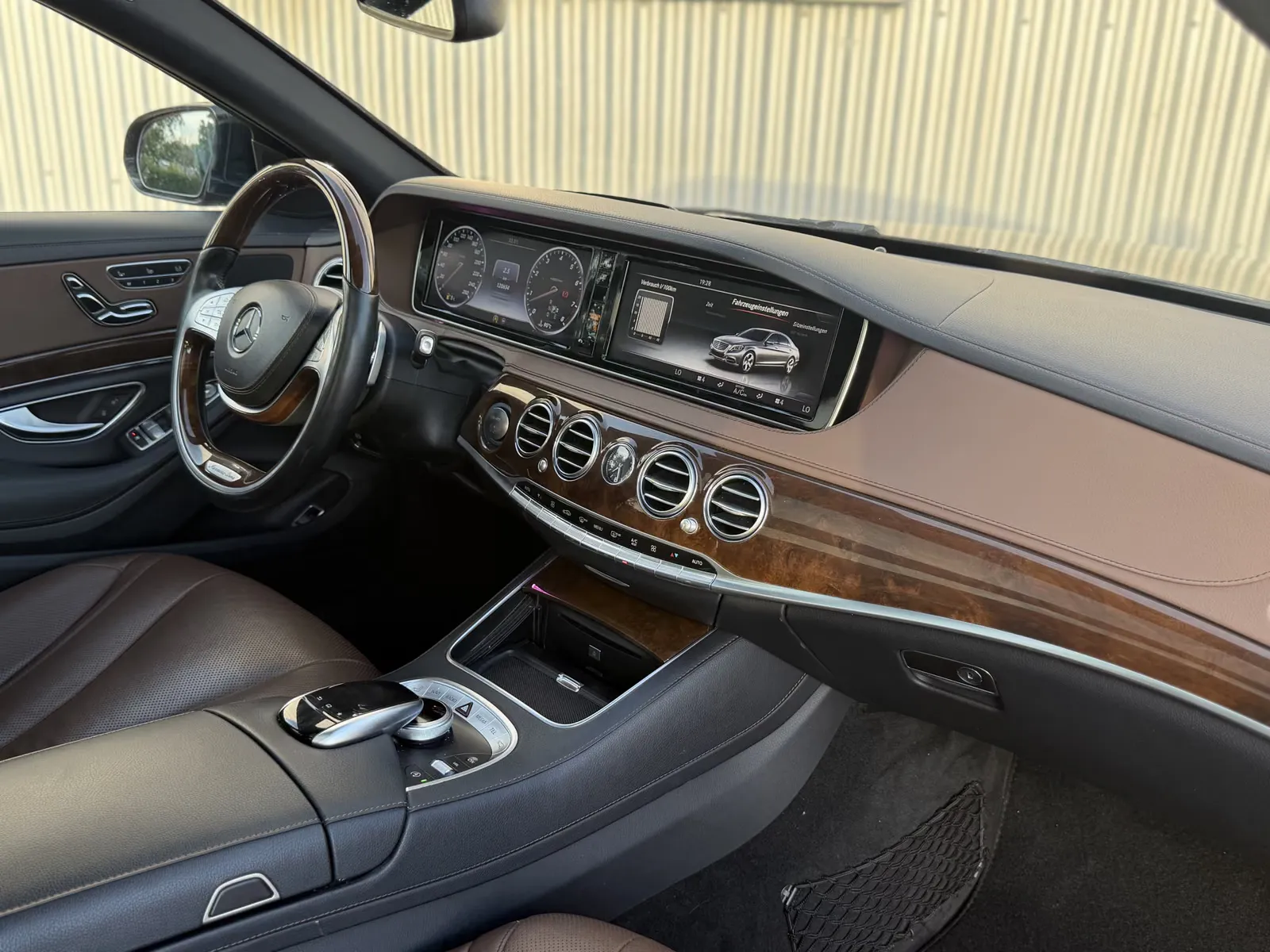 Mercedes-Benz S 500, Bild 18
