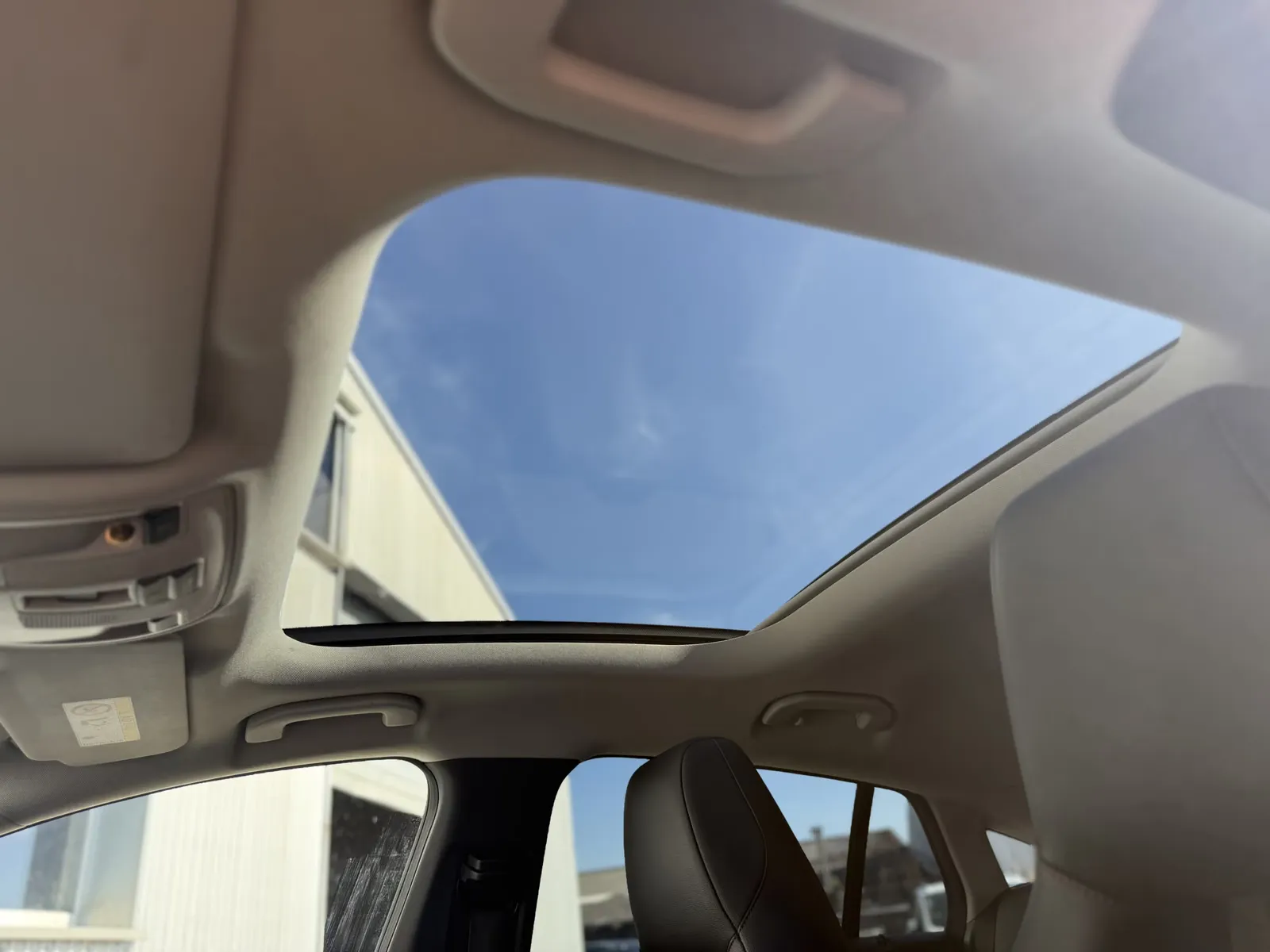 Mercedes-Benz CLA 180, Bild 26