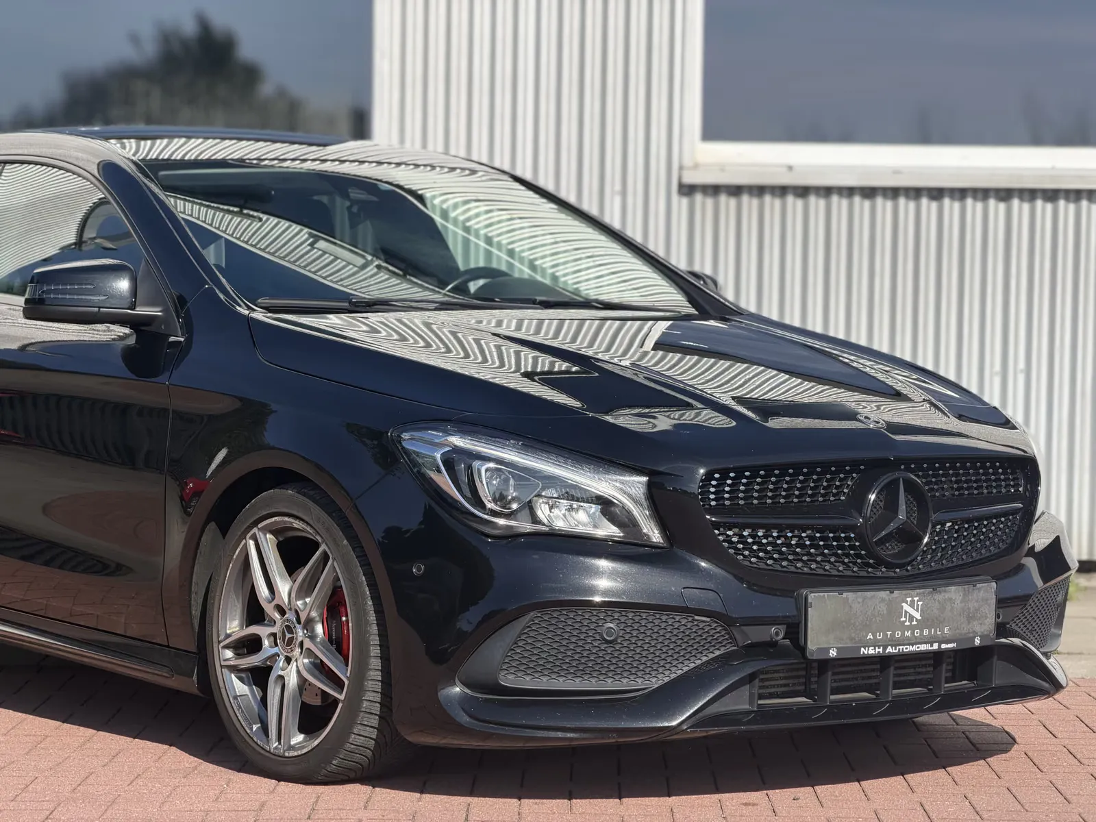Mercedes-Benz CLA 180, Bild 2