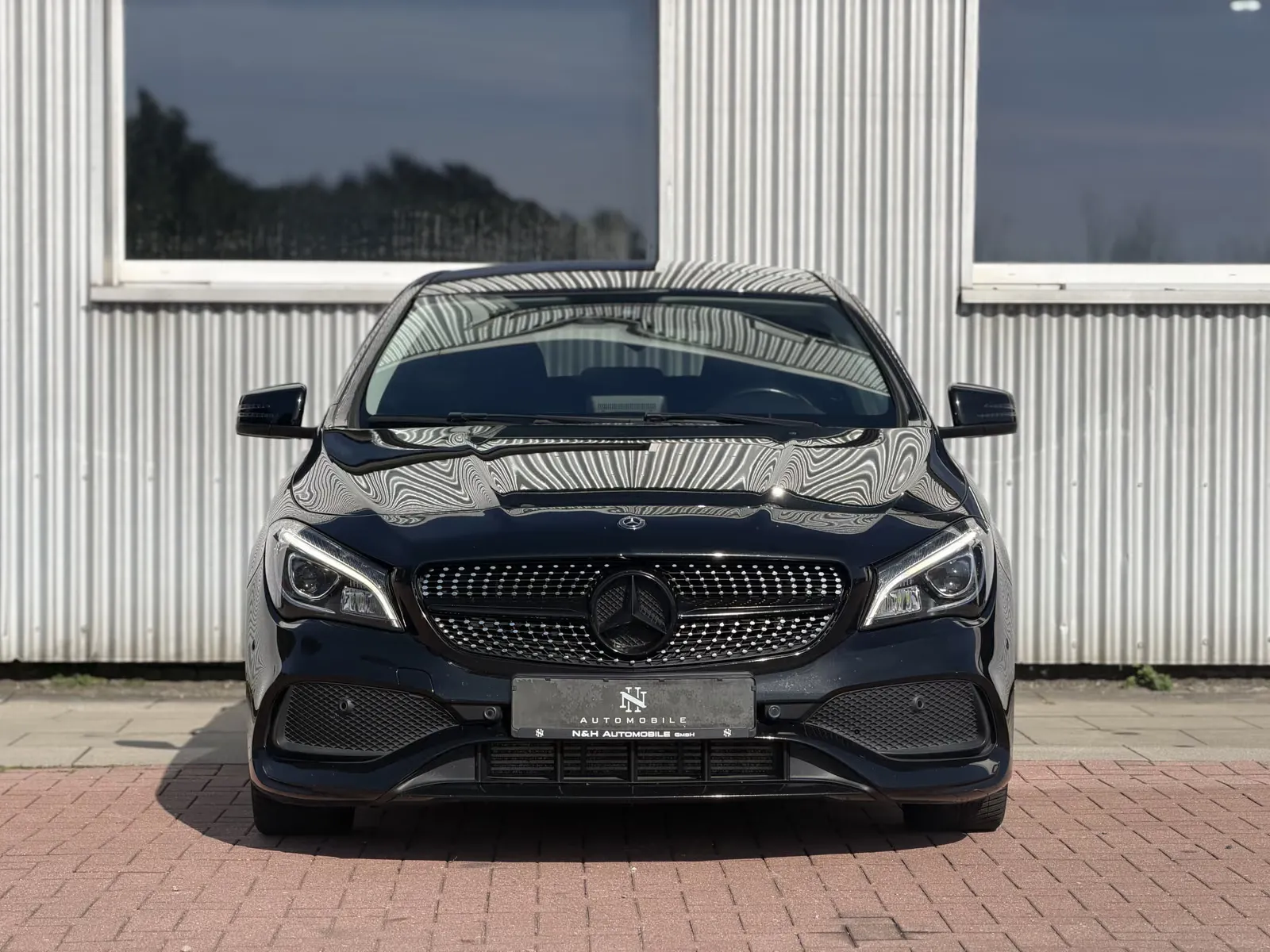 Mercedes-Benz CLA 180, Bild 3