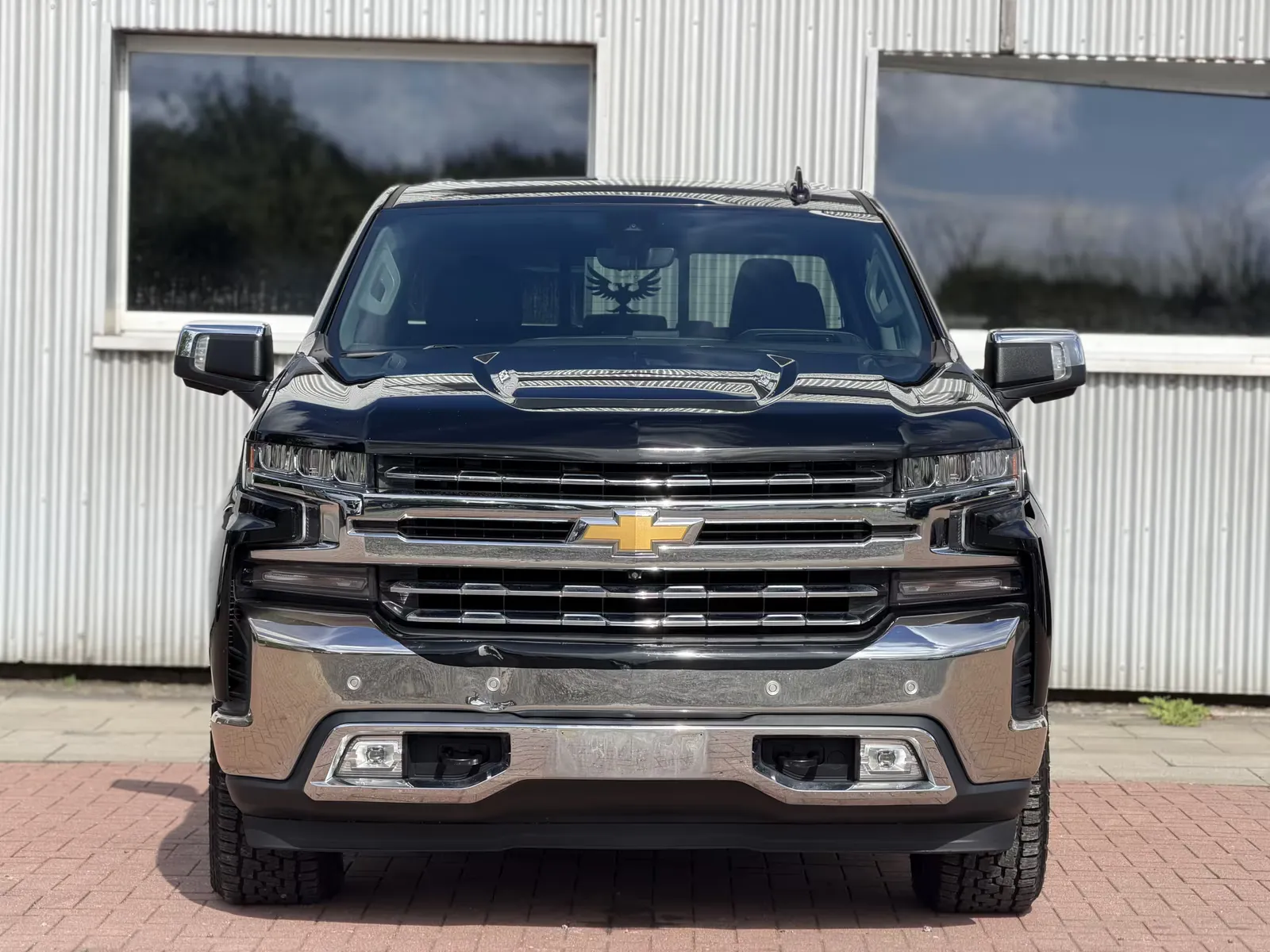 Chevrolet Silverado, Bild 2