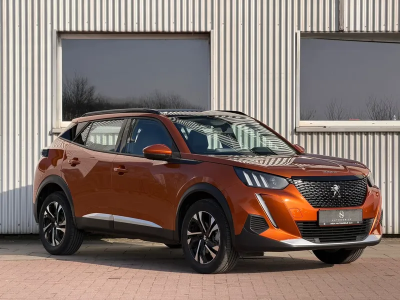 Peugeot 2008, Bild 1