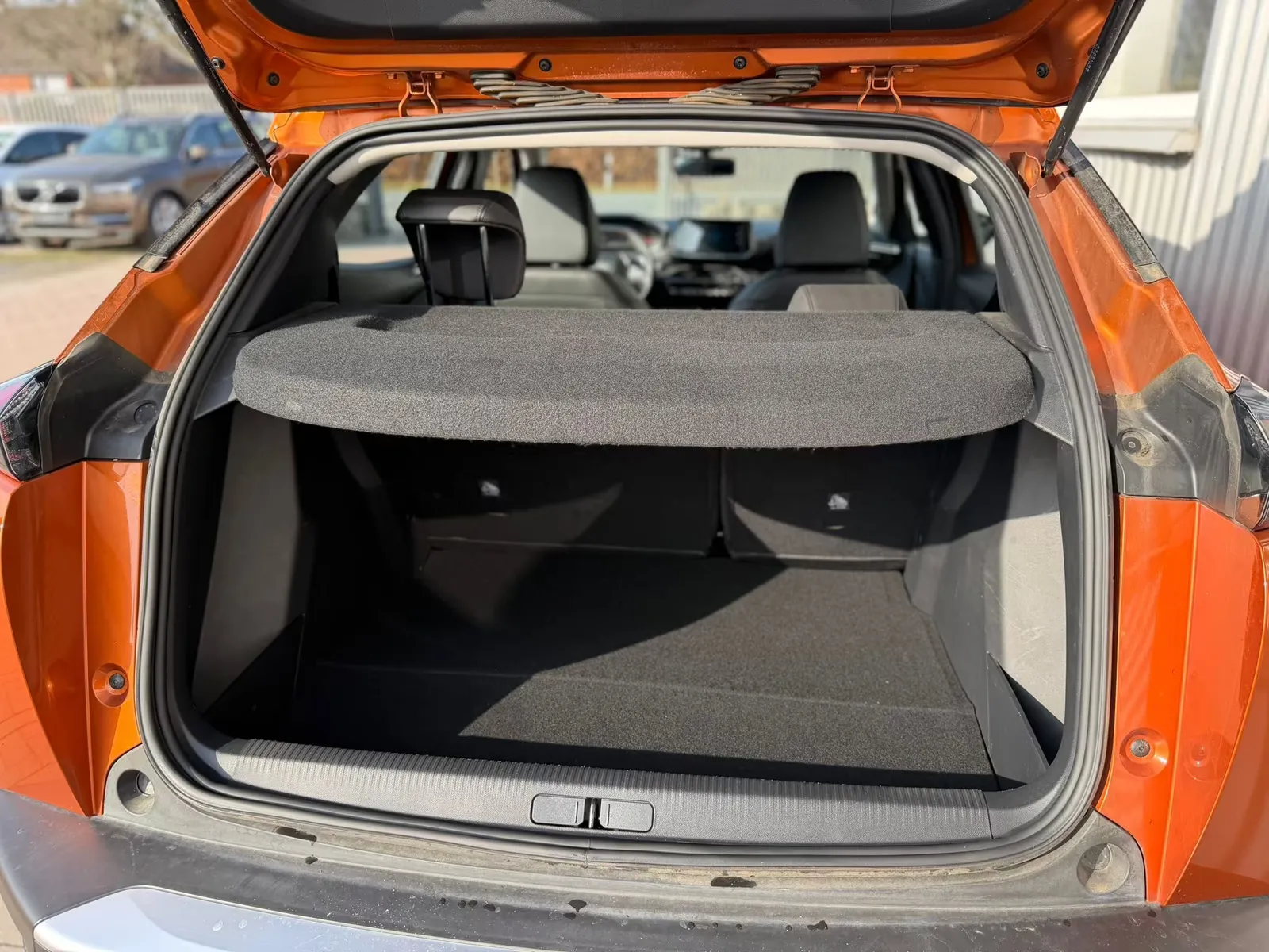 Peugeot 2008, Bild 11