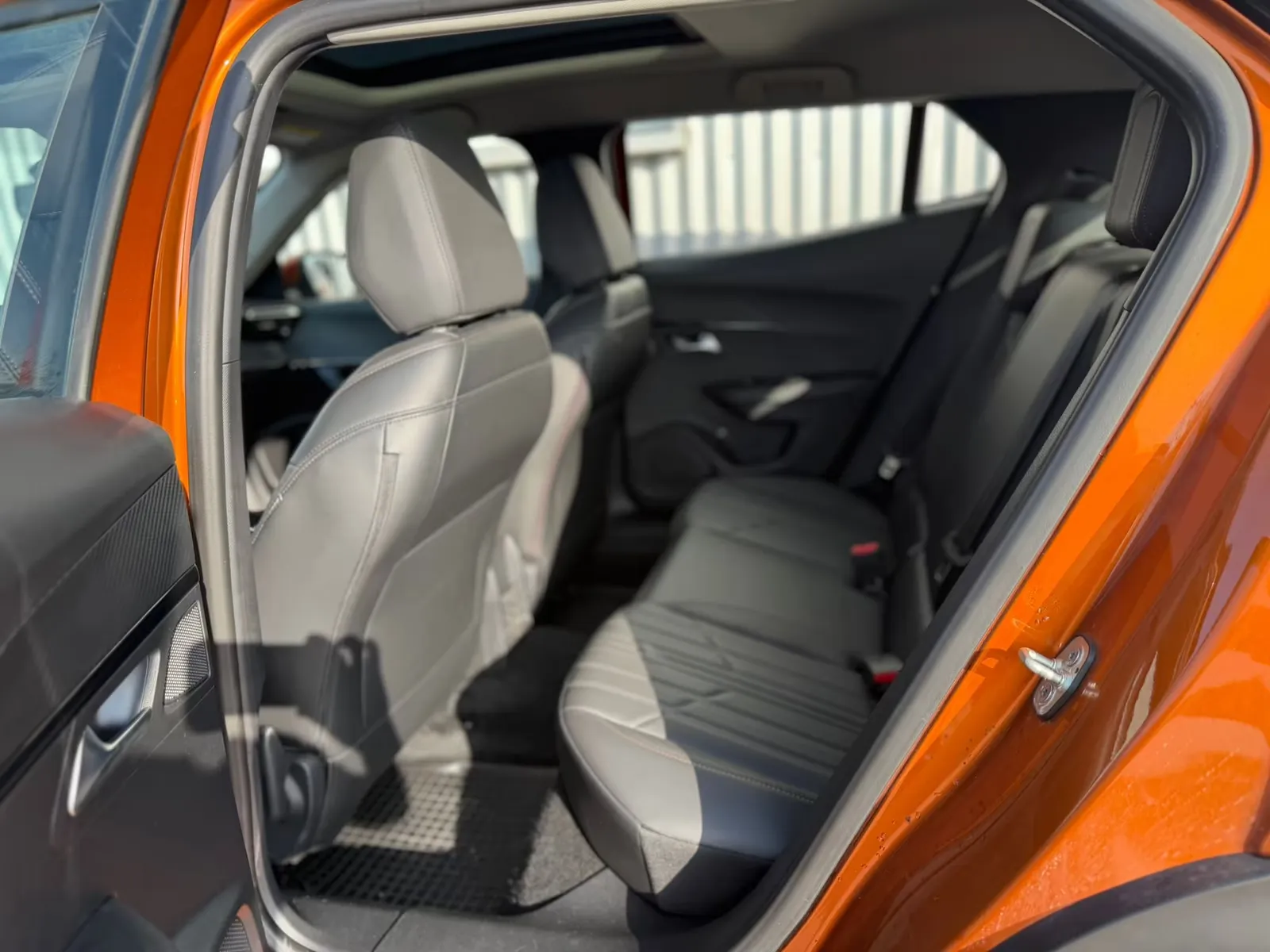 Peugeot 2008, Bild 22