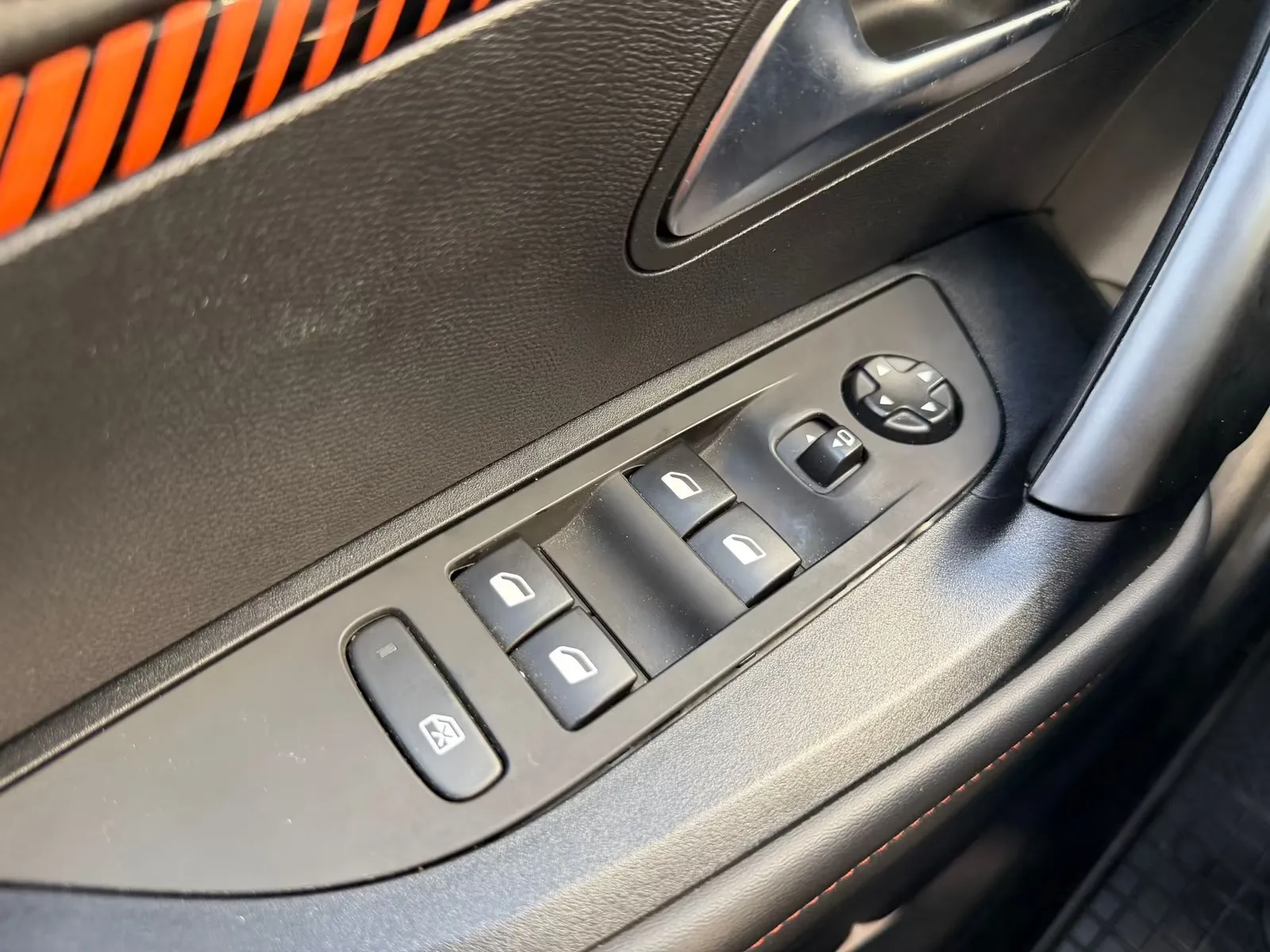 Peugeot 2008, Bild 19