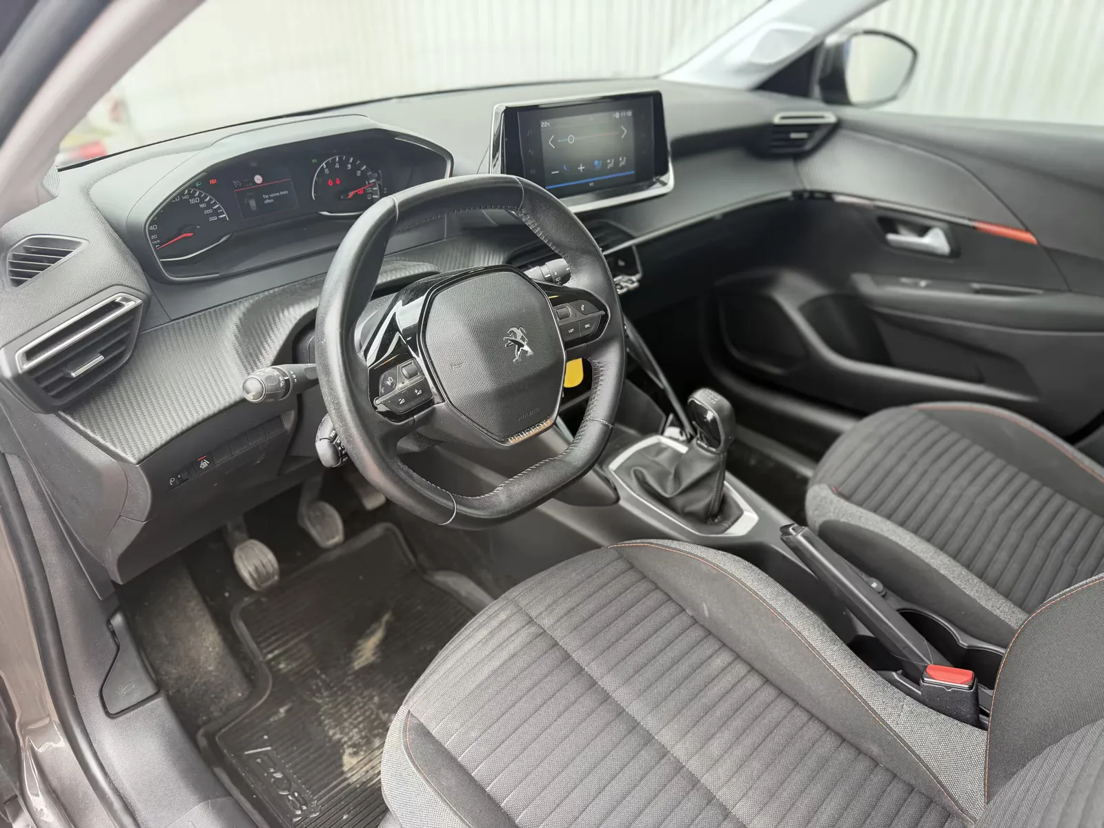 Peugeot 208, Bild 12