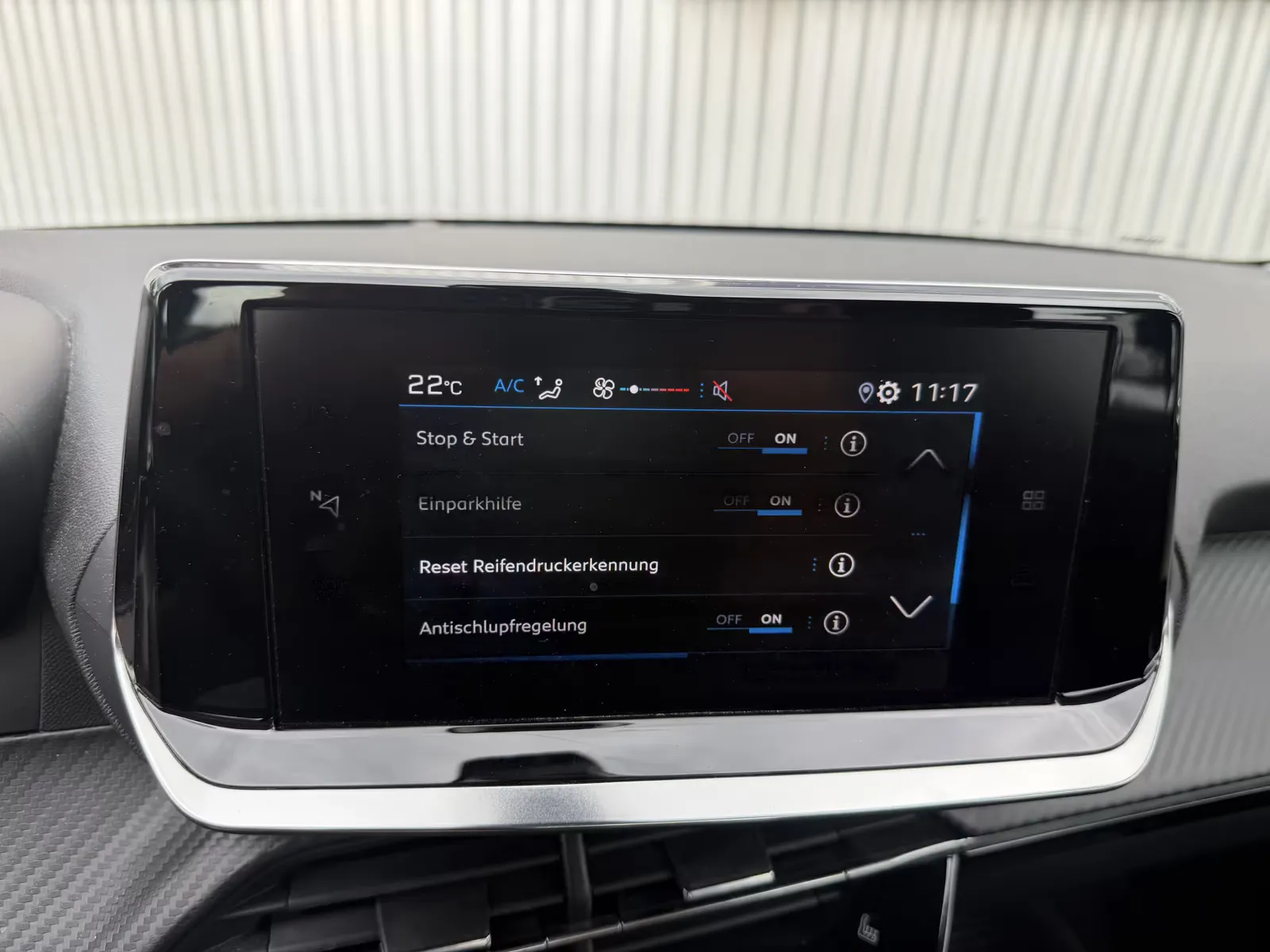 Peugeot 208, Bild 17