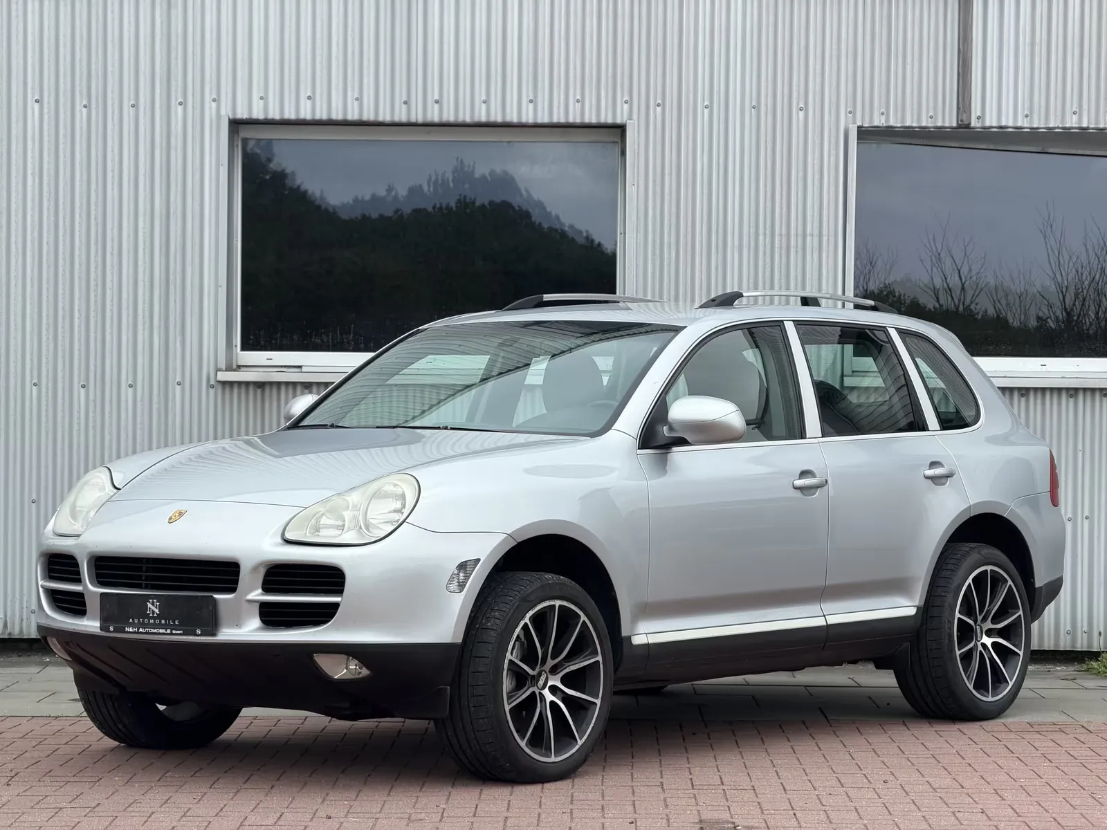 Porsche Cayenne, Bild 3