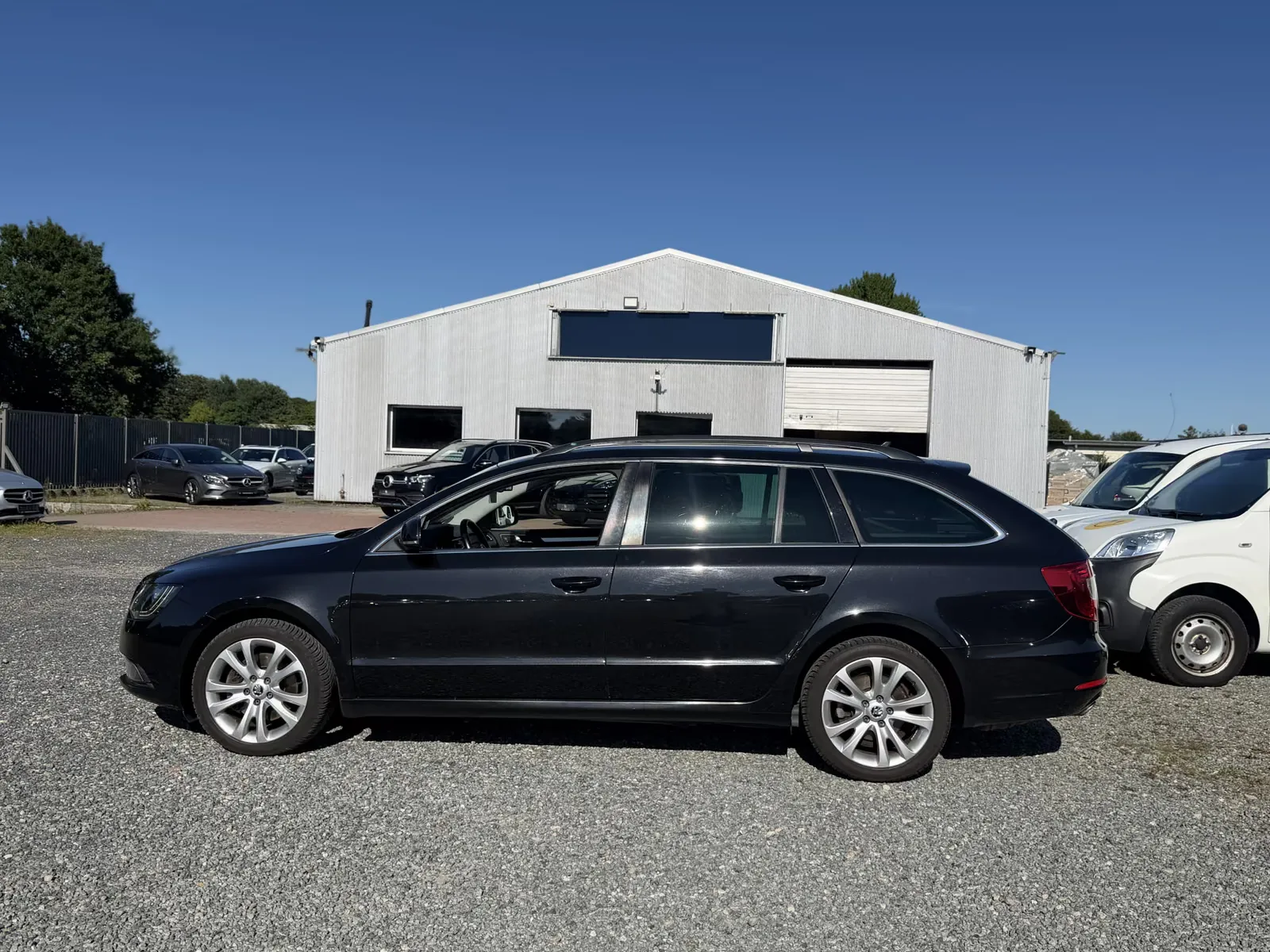 Skoda Superb, Bild 8