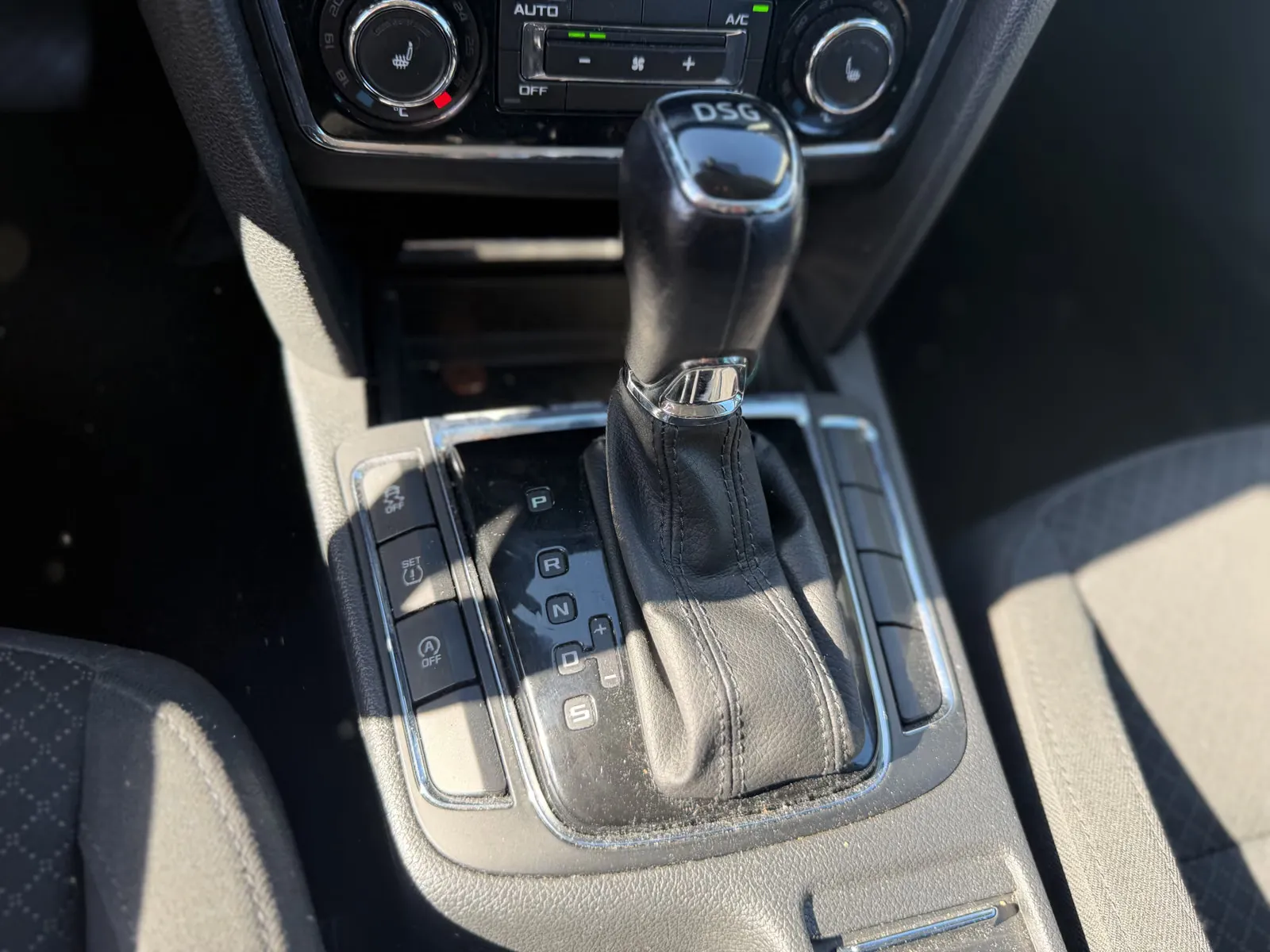 Skoda Superb, Bild 15
