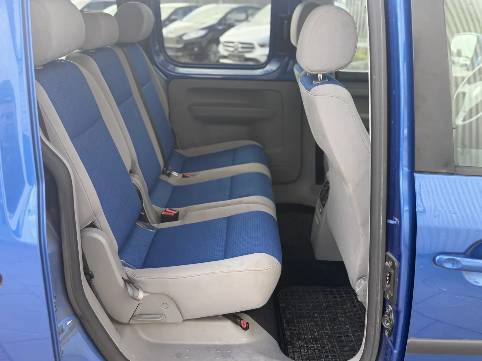 Volkswagen Caddy, Bild 16