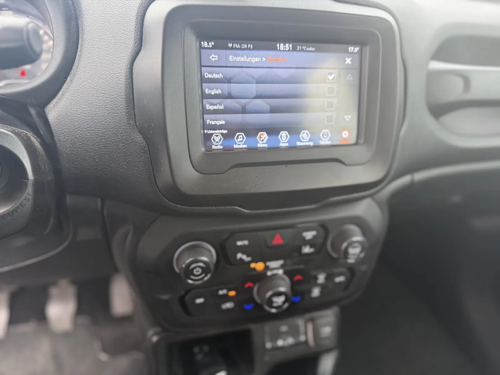 Jeep Renegade, Bild 11
