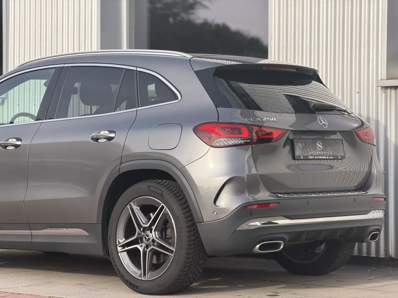 Mercedes-Benz GLA 250, Bild 9