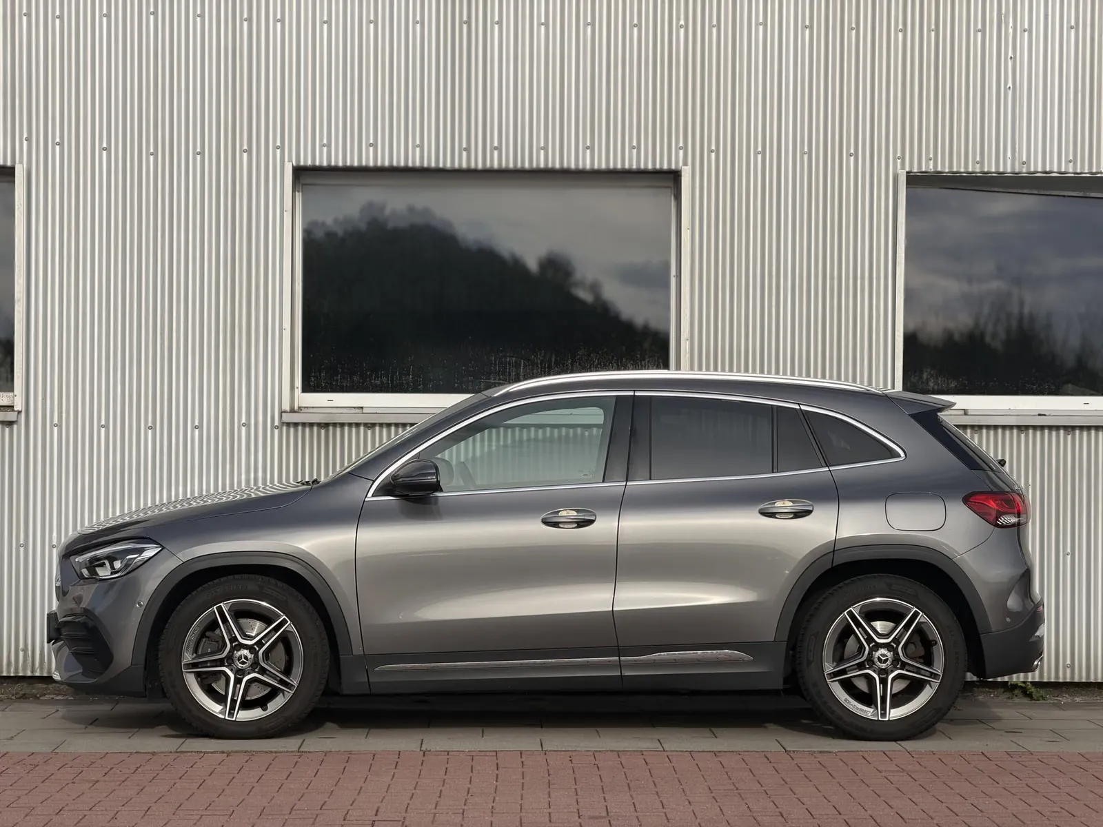 Mercedes-Benz GLA 250, Bild 6