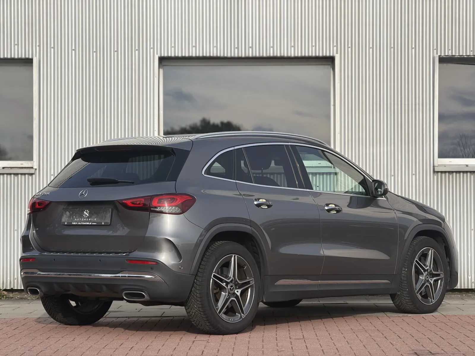 Mercedes-Benz GLA 250, Bild 10