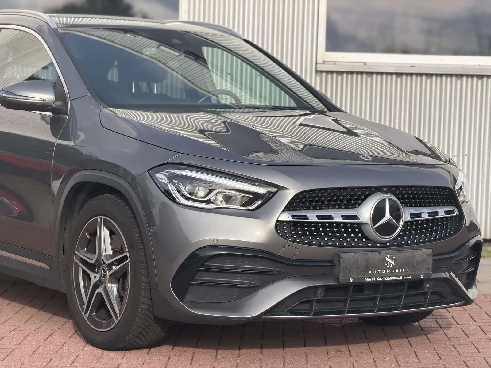 Mercedes-Benz GLA 250, Bild 2