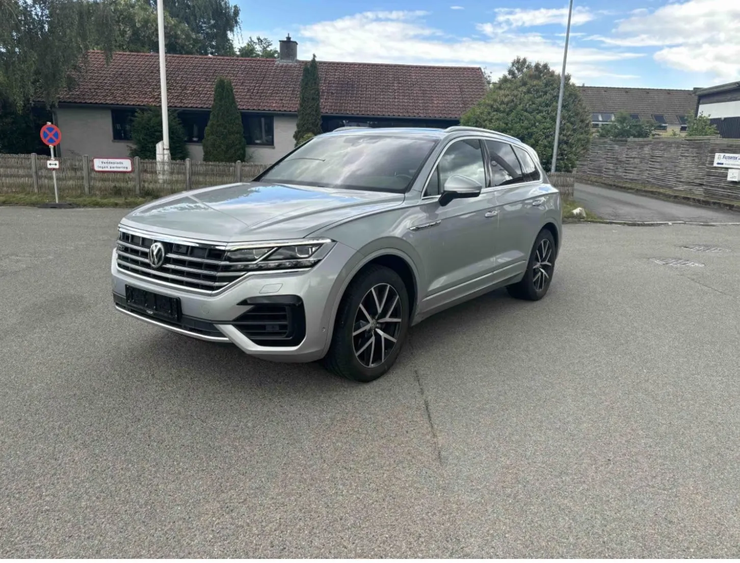 Volkswagen Touareg, Bild 1