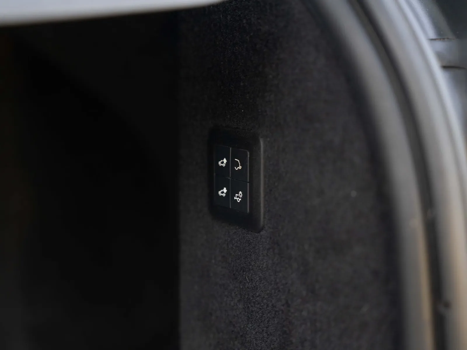 Land Rover Range Rover Sport, Bild 9