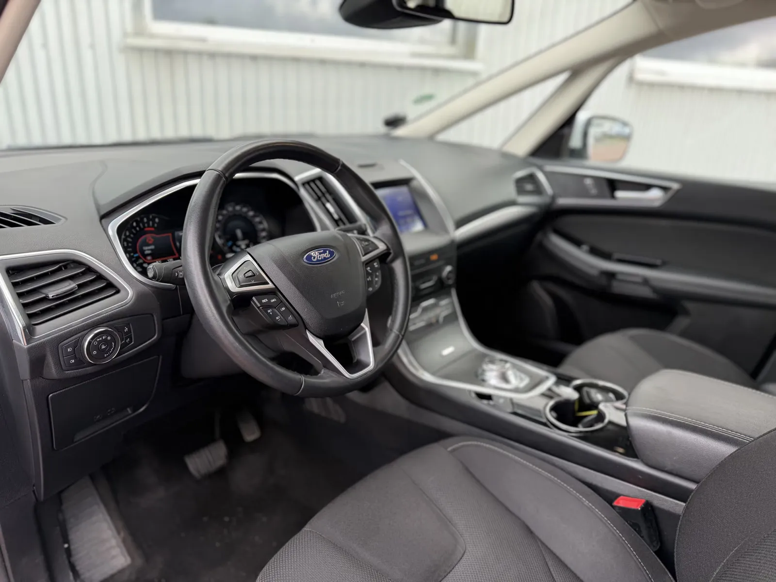 Ford S-Max, Bild 12