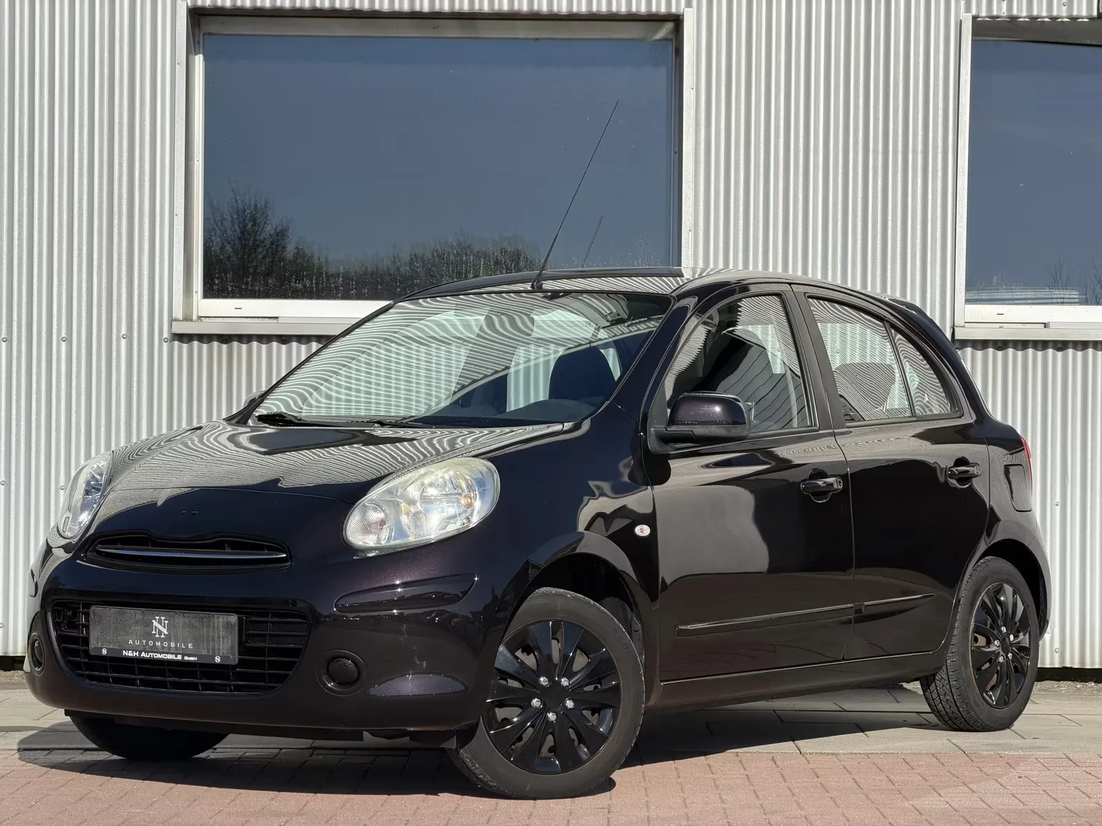 Nissan Micra, Bild 3
