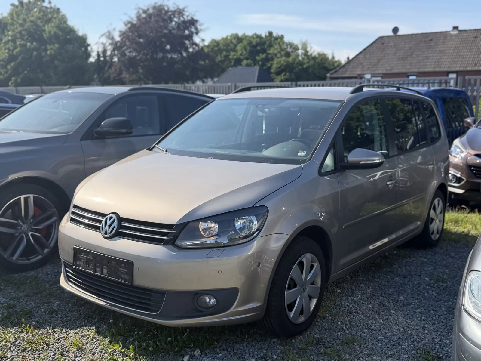 Volkswagen Touran, Bild 1
