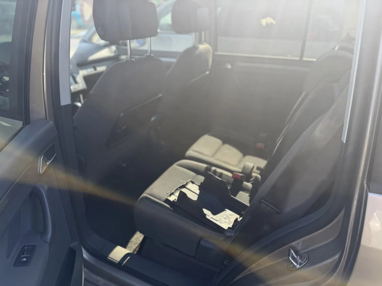 Volkswagen Touran, Bild 9