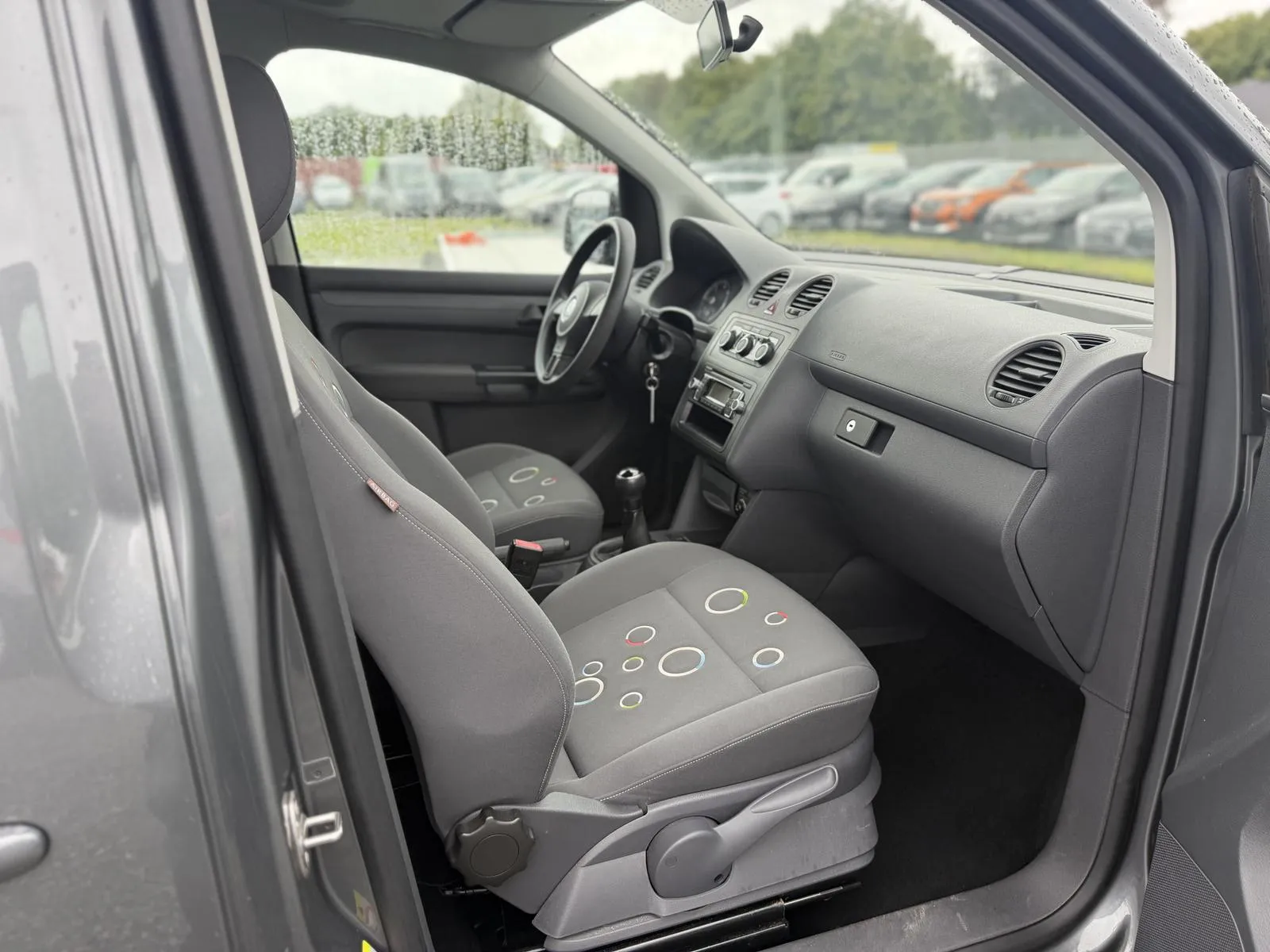 Volkswagen Caddy, Bild 14
