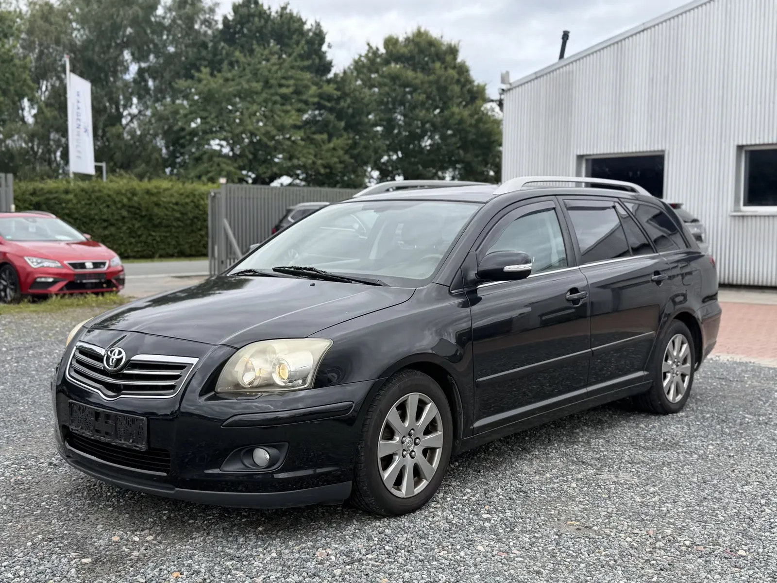 Toyota Avensis, Bild 3