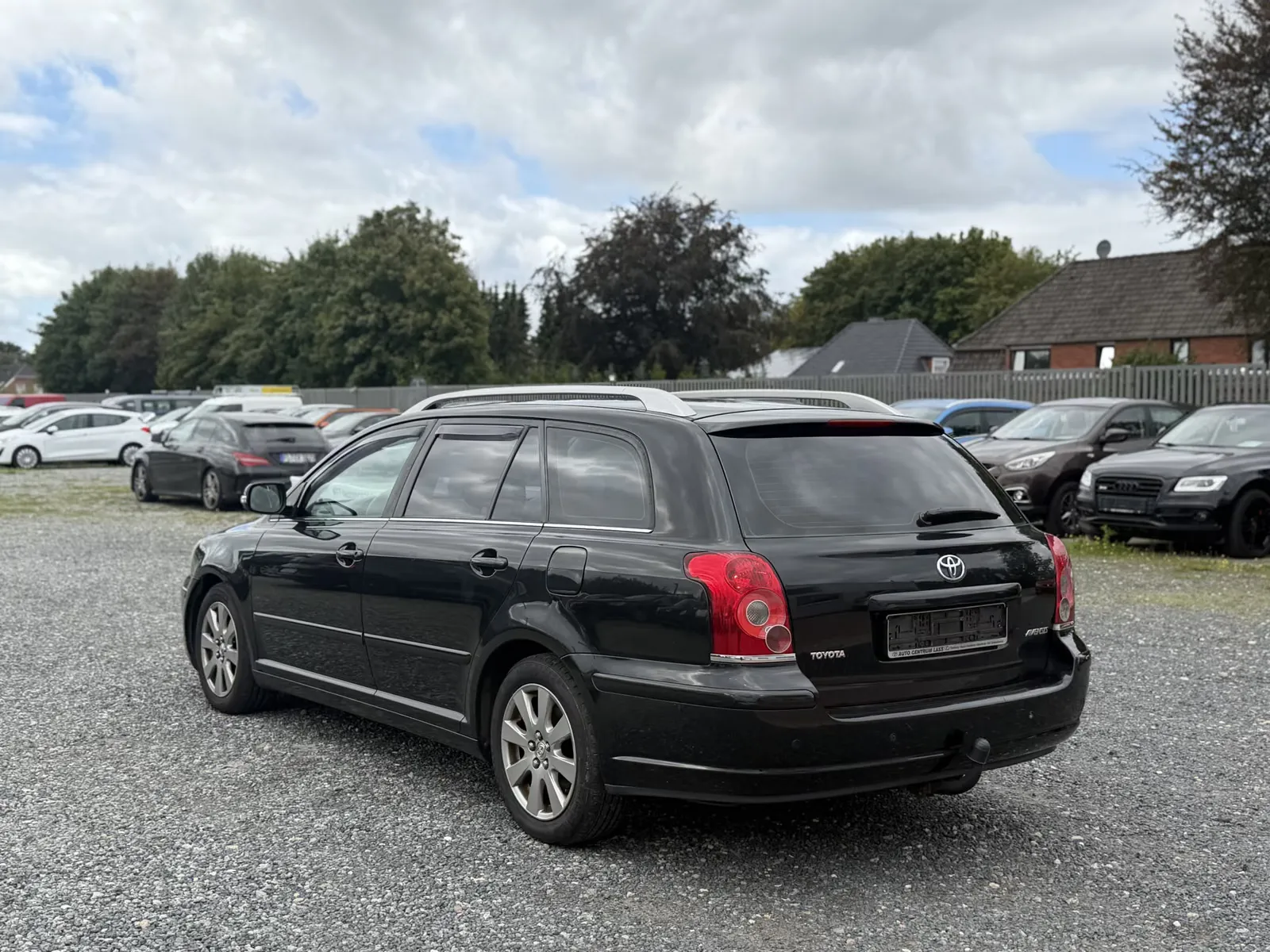 Toyota Avensis, Bild 6