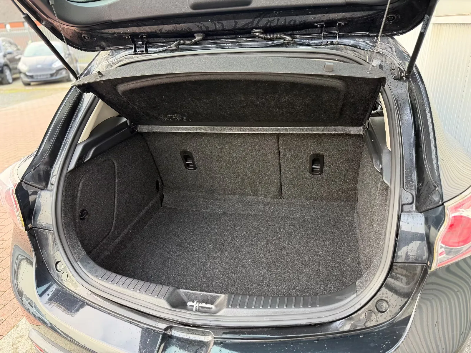 Mazda 3, Bild 17