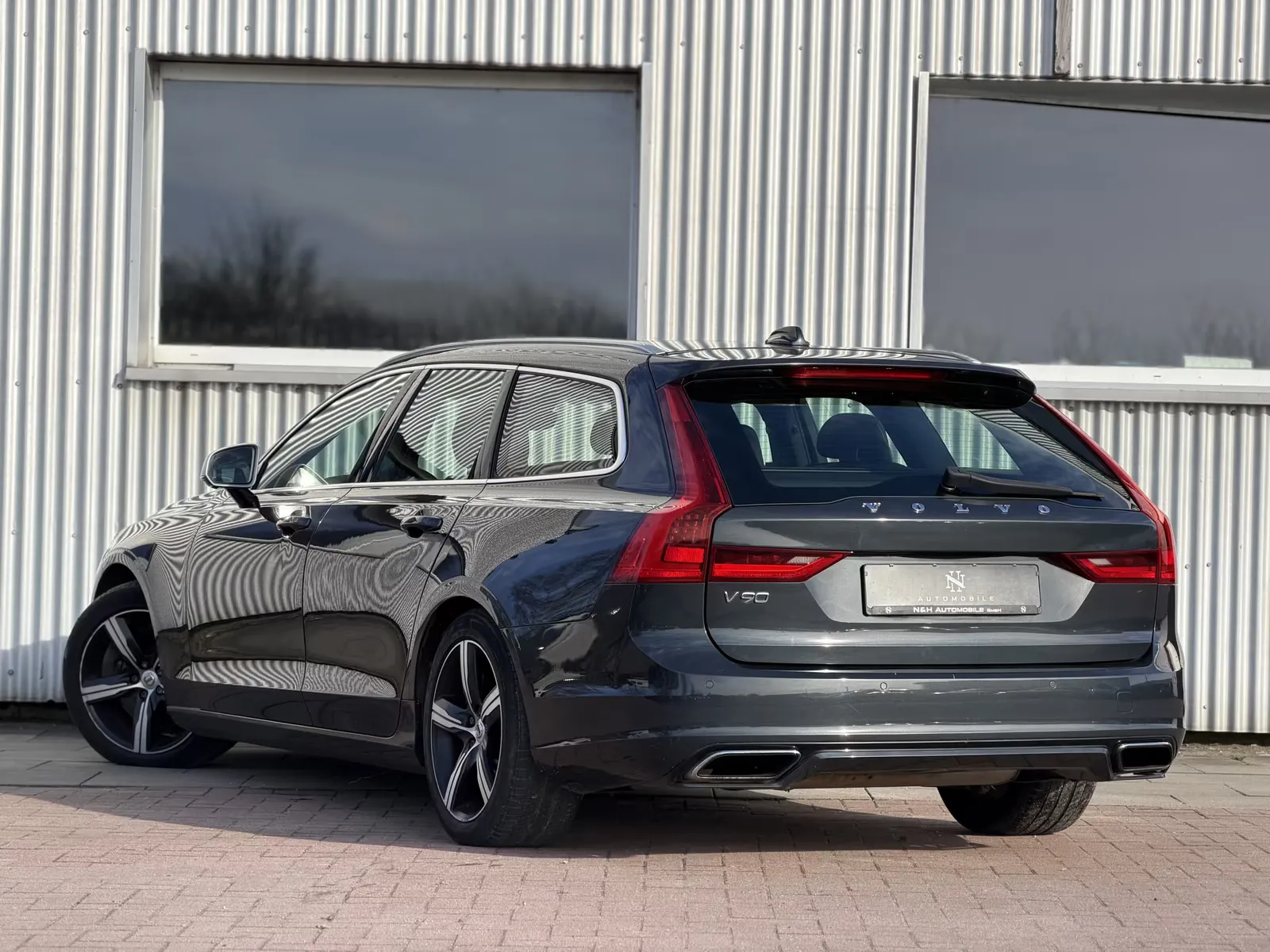 Volvo V90, Bild 10