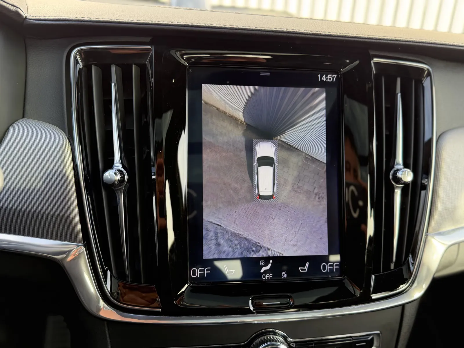 Volvo V90, Bild 17