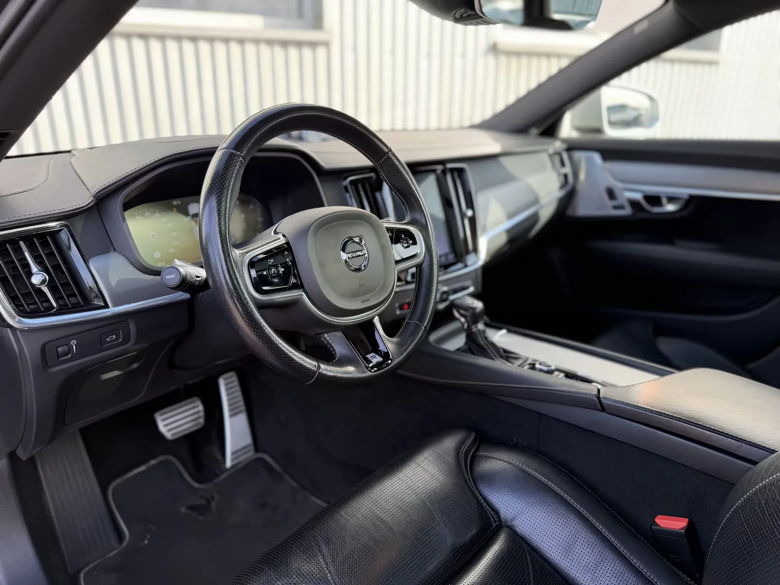 Volvo V90, Bild 12