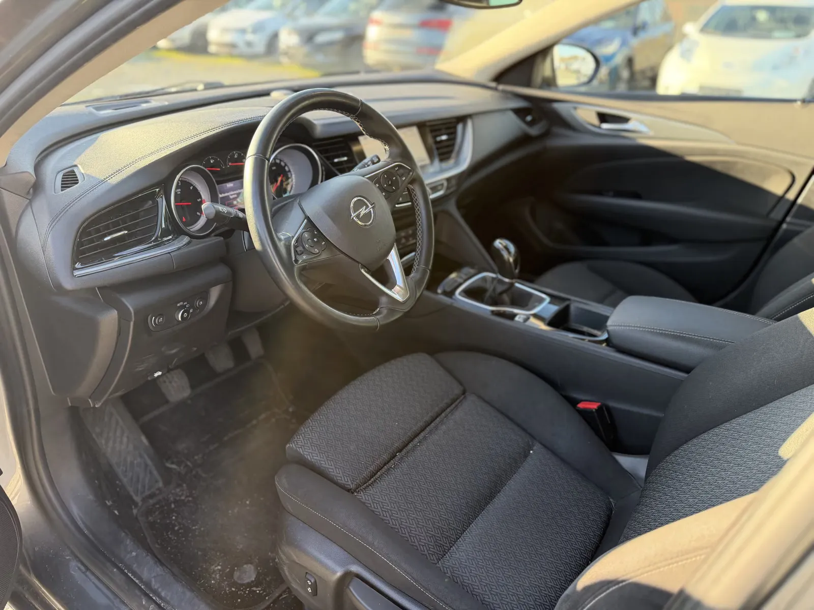 Opel Insignia, Bild 11