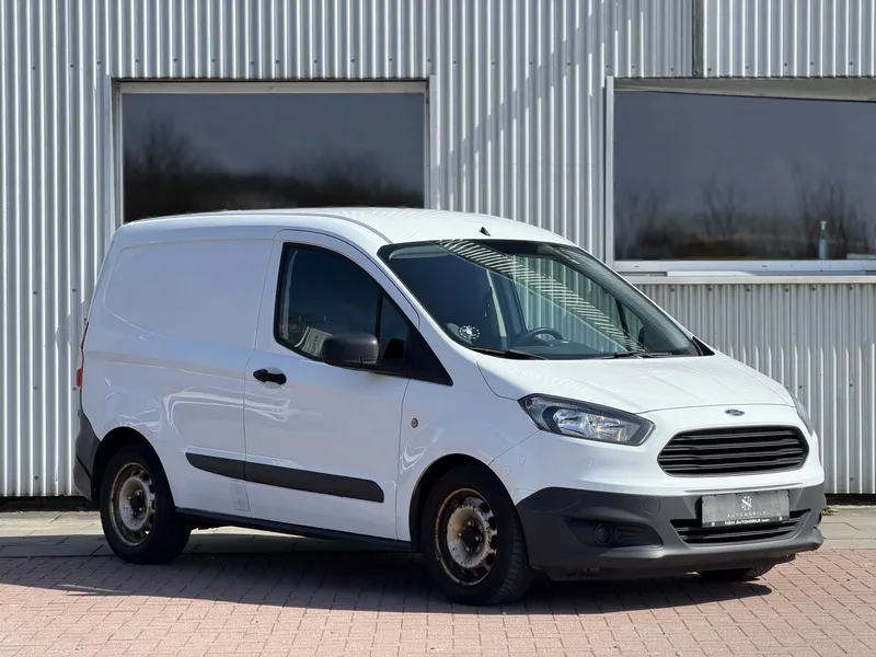 Ford Transit Courier, Bild 1