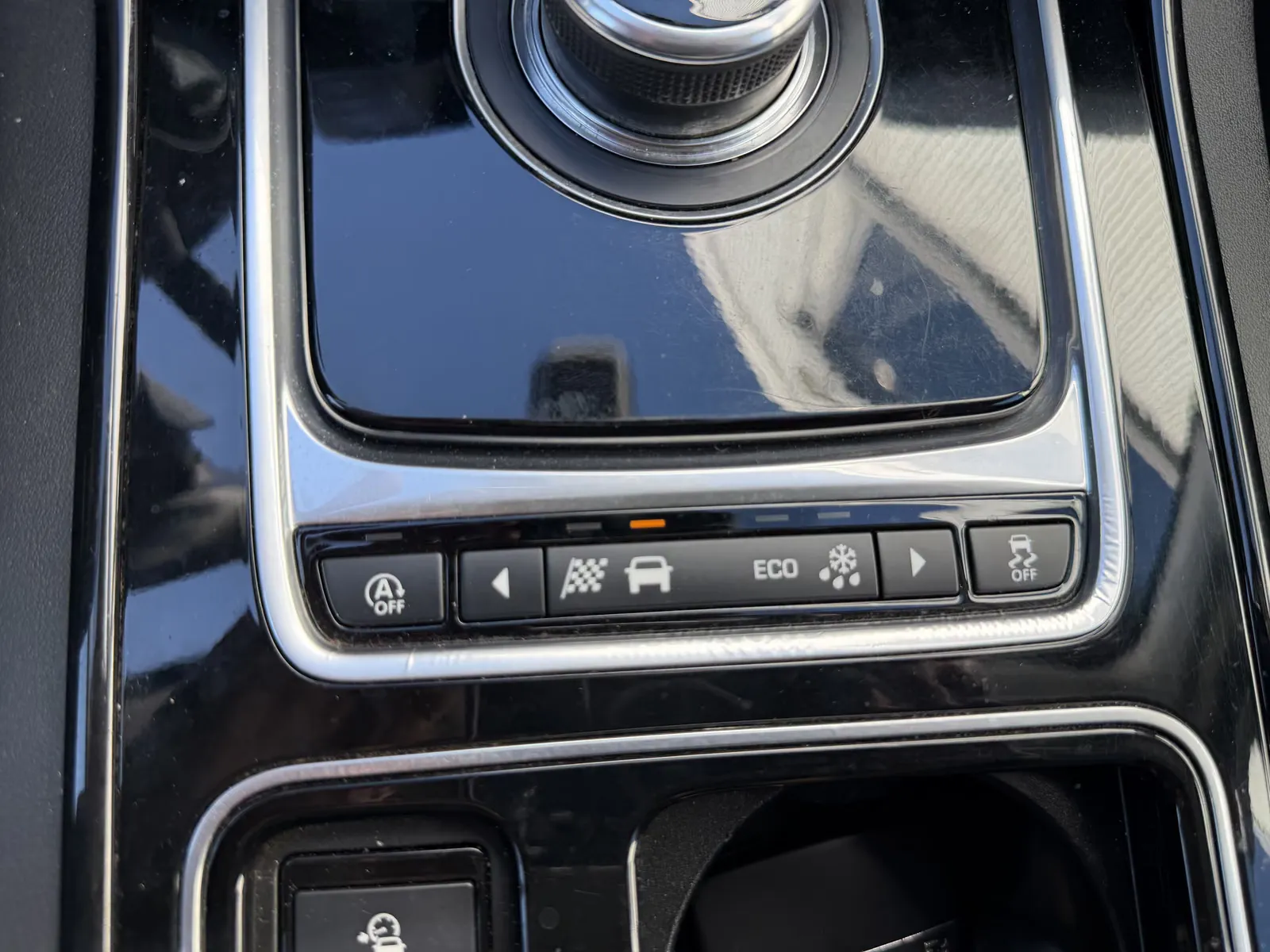 Jaguar XF, Bild 14