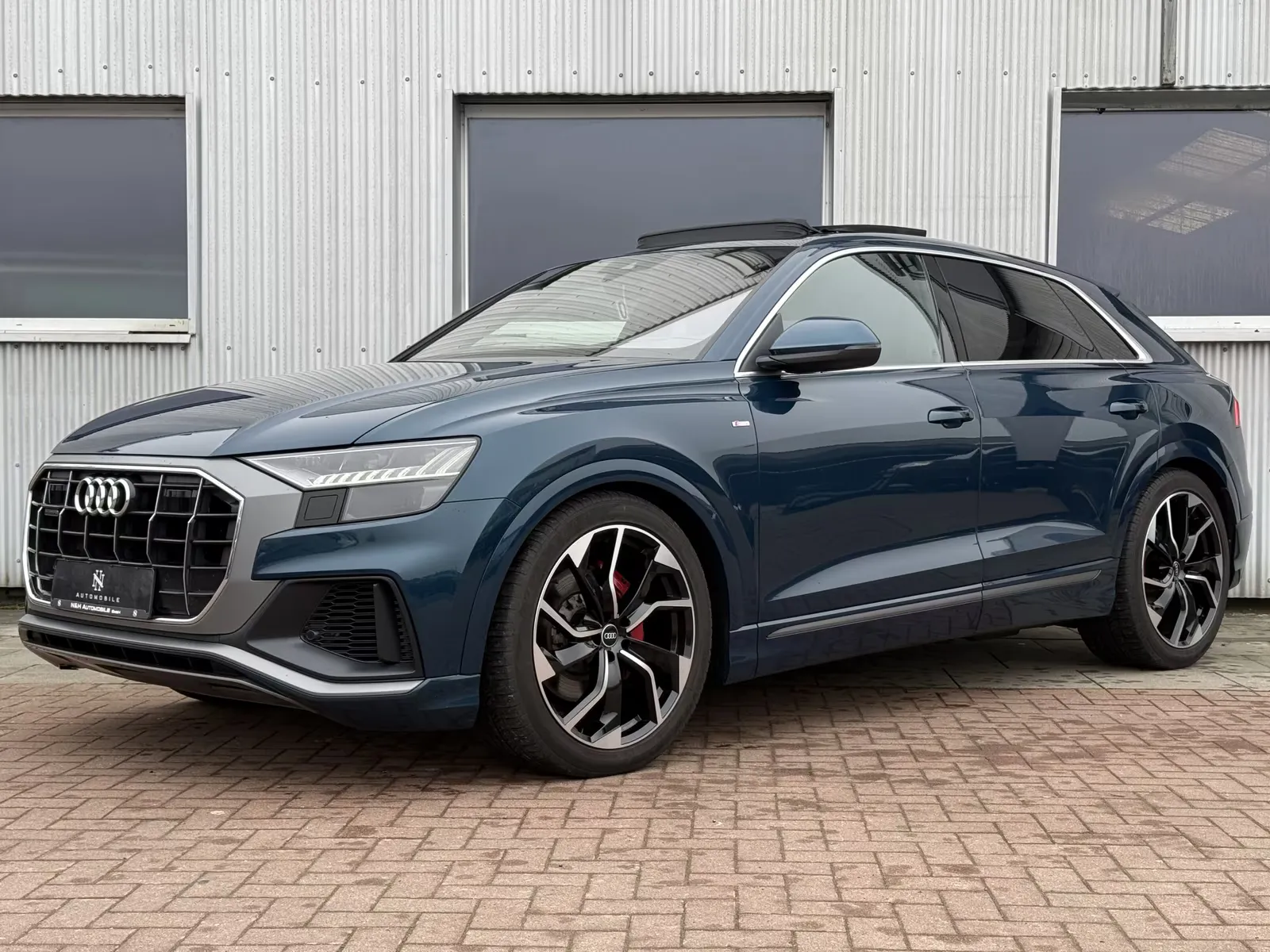 Audi Q8, Bild 1