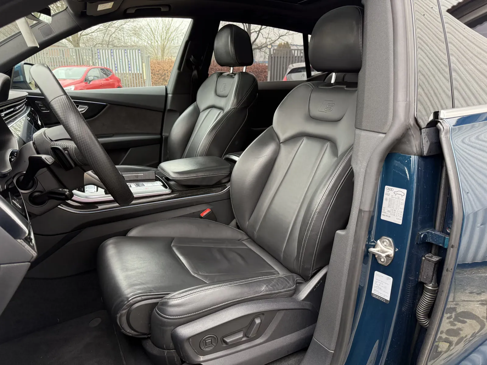 Audi Q8, Bild 28