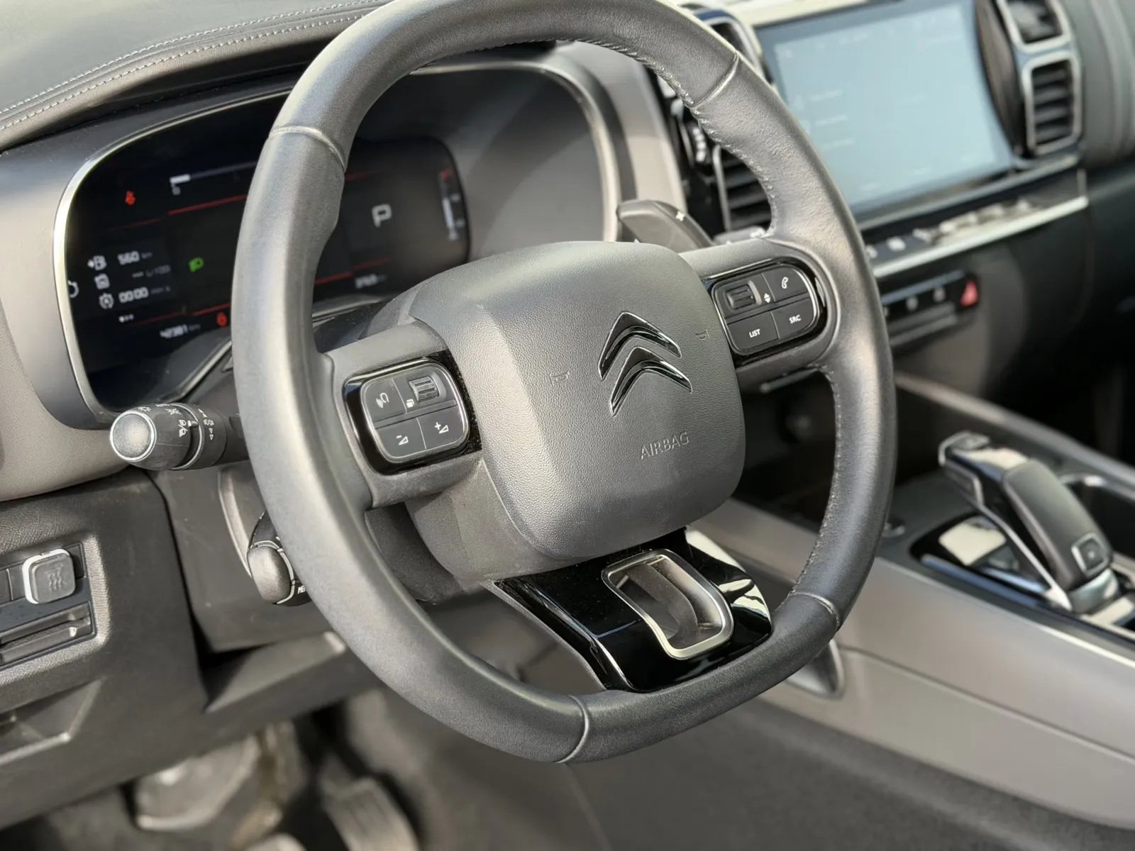 Citroën C5 Aircross, Bild 12