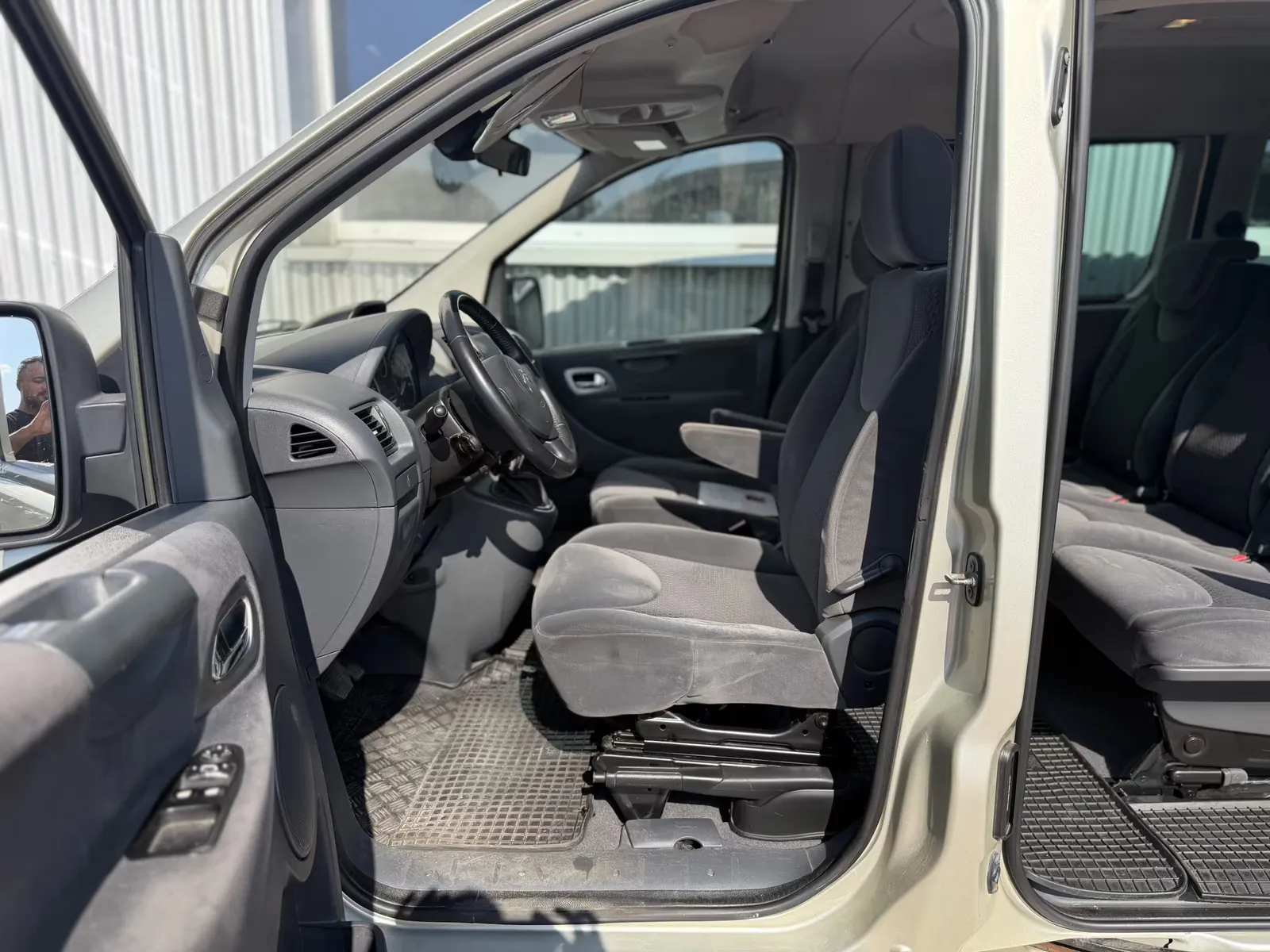 Citroën Jumpy, Bild 10