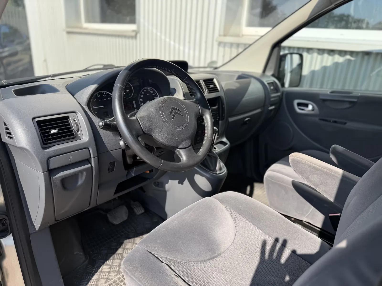 Citroën Jumpy, Bild 11
